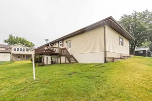 811 S Madison St, Cuba City,  53807 - Photo 31