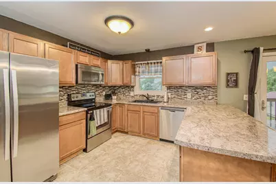 811 S Madison Street, Cuba City,  53807 - Photo 7