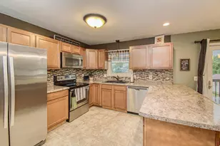 811 S Madison St, Cuba City,  53807 - Photo 7