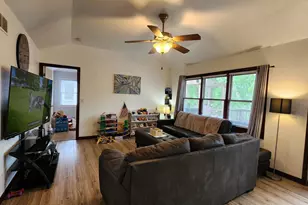 9500 Grayce Dr, Sturtevant, WI 53177 - Photo 15