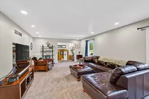 833 River St, Portage, WI 53901 - Photo 9