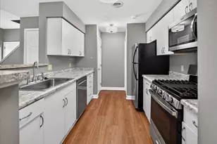 2991 Holborn Cir, Madison, WI 53718 - Photo 17