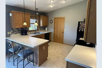3718 Labrador Drive, Janesville, WI 53546 - Photo 9