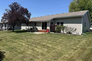 3718 Labrador Dr, Janesville, WI 53546 - Photo 27