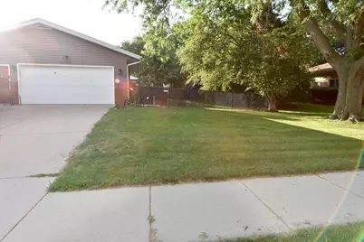 100 Grandview Drive, Sun Prairie, WI 53590 - Photo 9