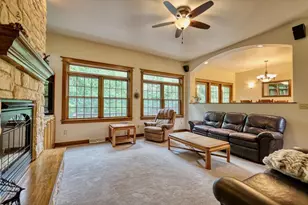 E4930 Rolling Ridge Rd, Spring Green, WI 53588 - Photo 9