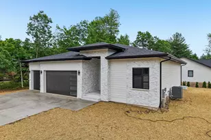 386 Oakbrook Dr, Wisconsin Dells, WI 53965 - Photo 63