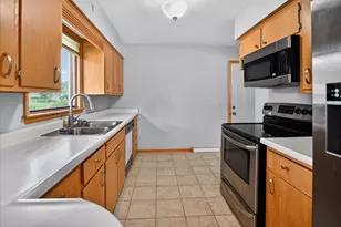 408 S Jefferson St, Verona, WI 53593 - Photo 13