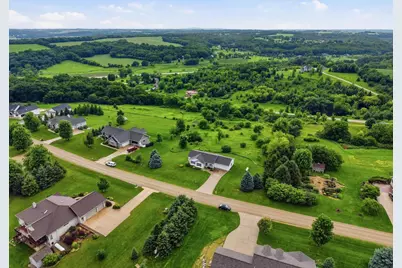 W5364 Windmill Ridge Road, New Glarus, WI 53574 - Photo 63