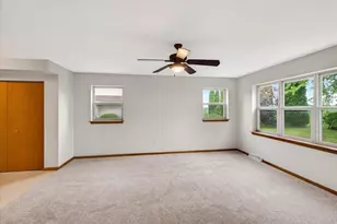 1331 Swordleaf Ln, Sun Prairie, WI 53590 - Photo 3