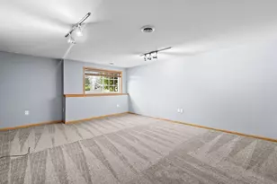 3829 Maple Grove Dr, Madison, WI 53719 - Photo 41