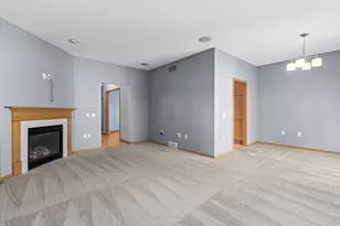 3829 Maple Grove Dr, Madison, WI 53719 - Photo 17
