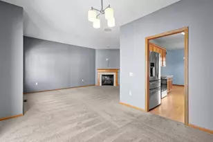 3829 Maple Grove Dr, Madison, WI 53719 - Photo 3