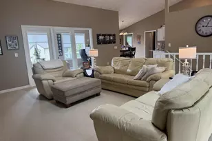 847 Cambridge Dr, Janesville, WI 53548 - Photo 9