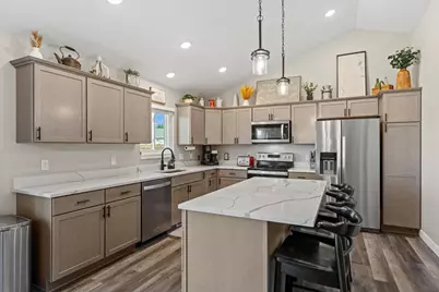2055 Willow Run, Reedsburg, WI 53959 - Photo 21