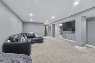 4433 E Milwaukee St, Janesville, WI 53546 - Photo 23