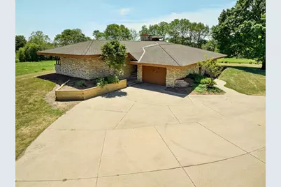 N2028 Steiner Road, Monroe, WI 53566 - Photo 7