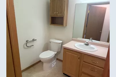 635 W Slifer Street #D, Portage, WI 53901 - Photo 13