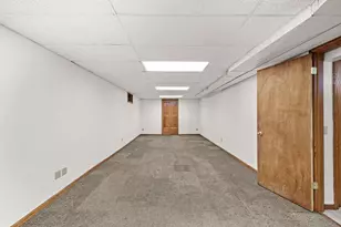3702 Spring Hill Ct, Middleton, WI 53562 - Photo 35