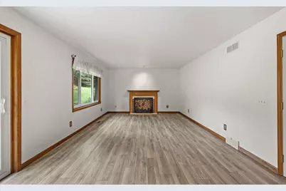 3702 Spring Hill Court, Middleton, WI 53562 - Photo 17