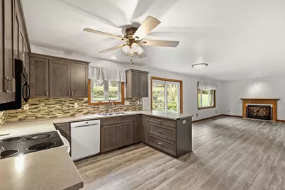 3702 Spring Hill Court, Middleton, WI 53562 - Photo 15