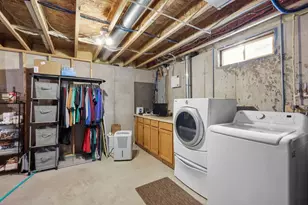 909 Tony Dr, Madison, WI 53704 - Photo 21