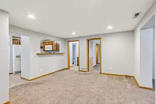 309 Cedar St, Baraboo, WI 53913 - Photo 13