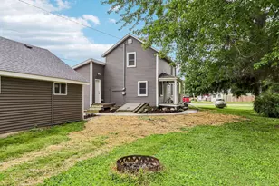 309 Cedar St, Baraboo, WI 53913 - Photo 43