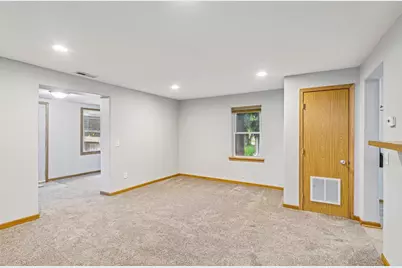 309 Cedar Street, Baraboo, WI 53913 - Photo 11
