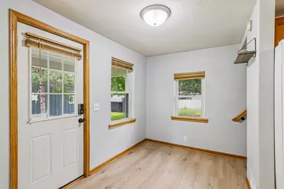 309 Cedar Street, Baraboo, WI 53913 - Photo 5