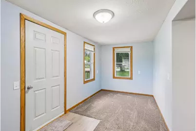 309 Cedar Street, Baraboo, WI 53913 - Photo 7