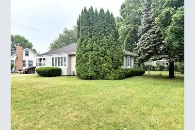 1402 Bennett Street, Janesville, WI 53545 - Photo 3