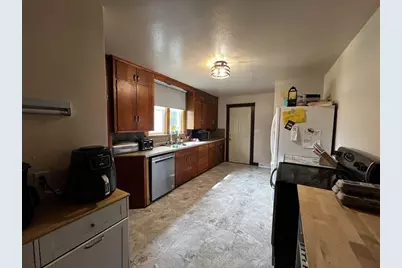 1103 Kilbourn Avenue, Tomah, WI 54660 - Photo 5