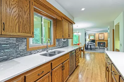 7126 New Washburn Way, Madison, WI 53719 - Photo 17