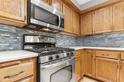 7126 New Washburn Way, Madison, WI 53719 - Photo 13