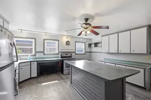 814 Cole St, Watertown, WI 53094 - Photo 11