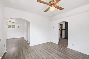 814 Cole St, Watertown, WI 53094 - Photo 5