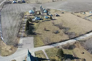 2749 Town Hall Rd, Mount Horeb, WI 53572 - Photo 55