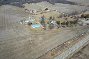 2749 Town Hall Rd, Mount Horeb, WI 53572 - Photo 49