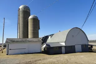 2749 Town Hall Rd, Mount Horeb, WI 53572 - Photo 71