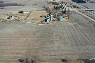 2749 Town Hall Rd, Mount Horeb, WI 53572 - Photo 51