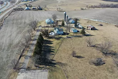 2749 Town Hall Rd, Mount Horeb, WI 53572 - Photo 57