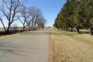 2749 Town Hall Rd, Mount Horeb, WI 53572 - Photo 65