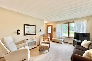 4105 Mackinac Dr, Janesville, WI 53546 - Photo 13