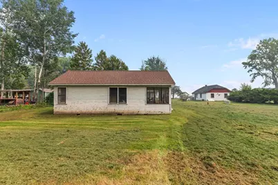 138 E Front Street, Marquette, WI 53947 - Photo 61
