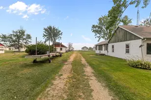 138 E Front St, Marquette, WI 53947 - Photo 65