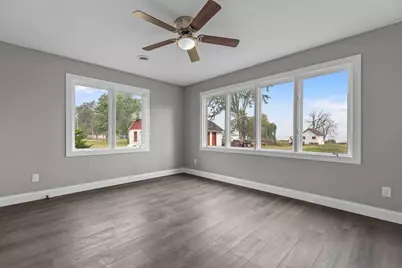 138 E Front Street, Marquette, WI 53947 - Photo 71