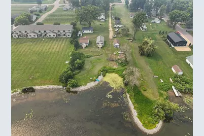 138 E Front Street, Marquette, WI 53947 - Photo 5