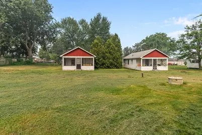138 E Front Street, Marquette, WI 53947 - Photo 63