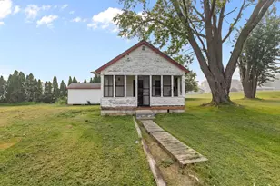 138 E Front St, Marquette, WI 53947 - Photo 29
